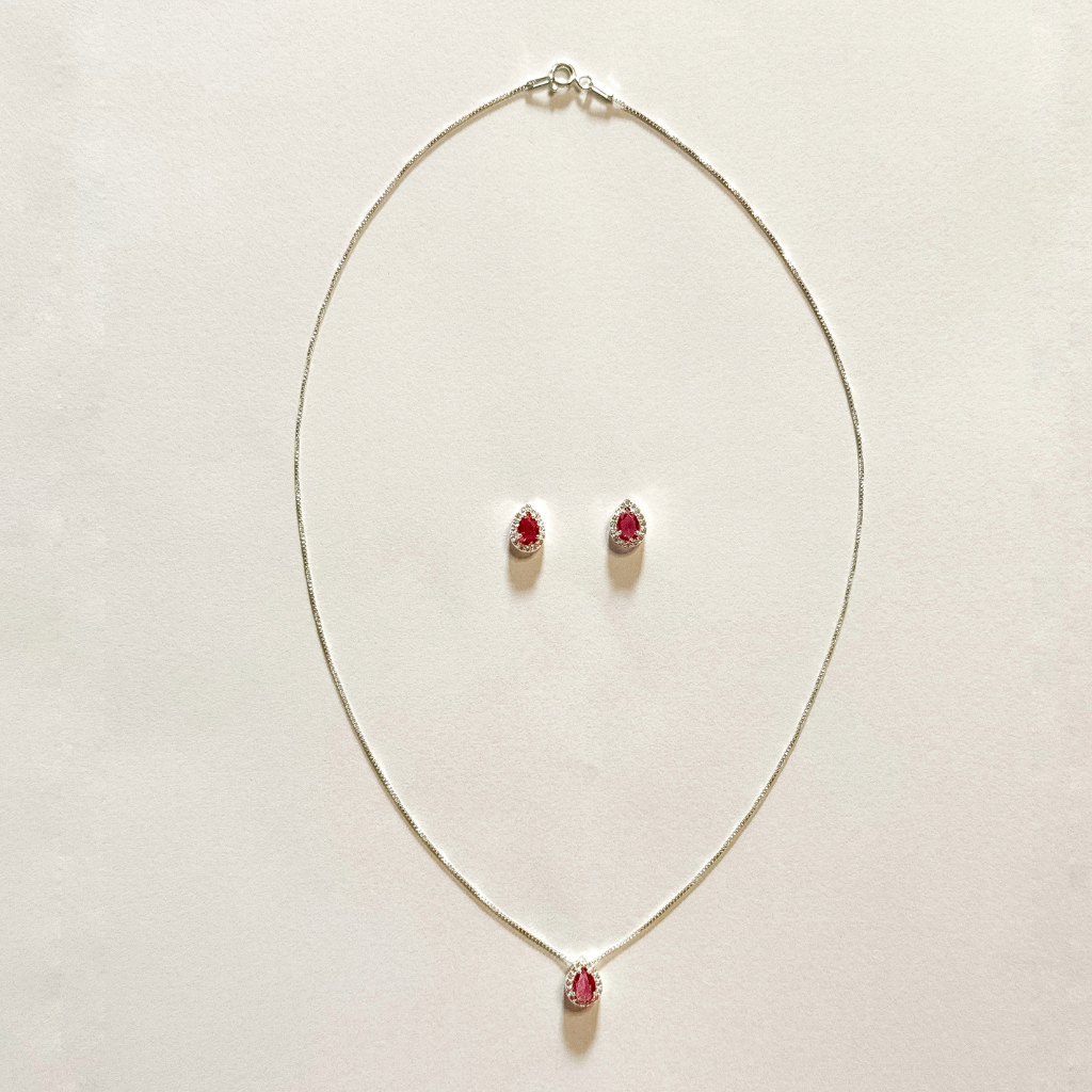 Conjunto Gota Cravejado com Zircônia Cristal e Rosa Escuro em Prata 925
