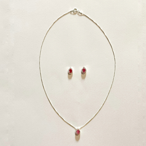 Conjunto Gota Cravejado com Zircônia Cristal e Rosa Escuro em Prata 925